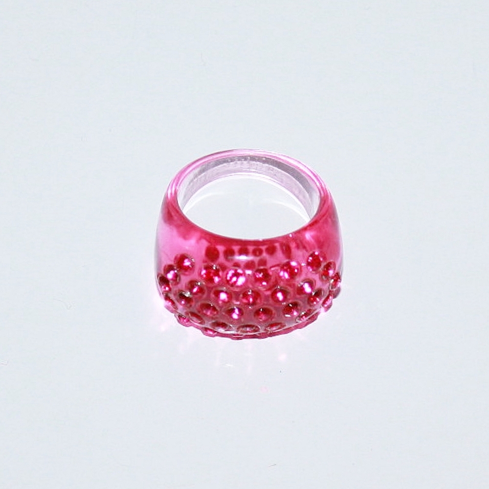 Retro Translucent Pink Acrylic Rhinestone Ring - Picture 4 of 5